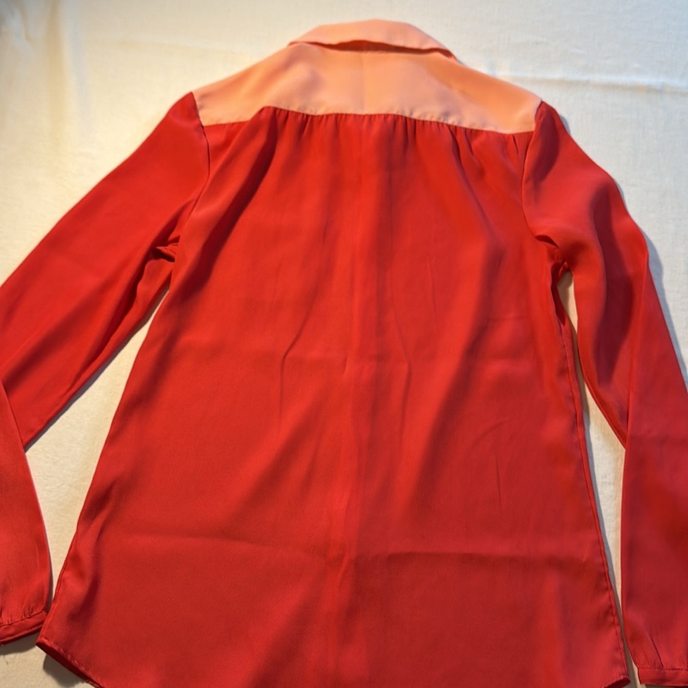 American Eagle Outfitters. Orange And Peach Long Sleeve button down blouse - Picture 3 of 5